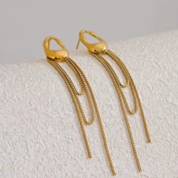 Geometric Tassel Chain Drop Earrings – 3" Long, Women's Earring, Gold Jewelry - Picture 2 of 3
